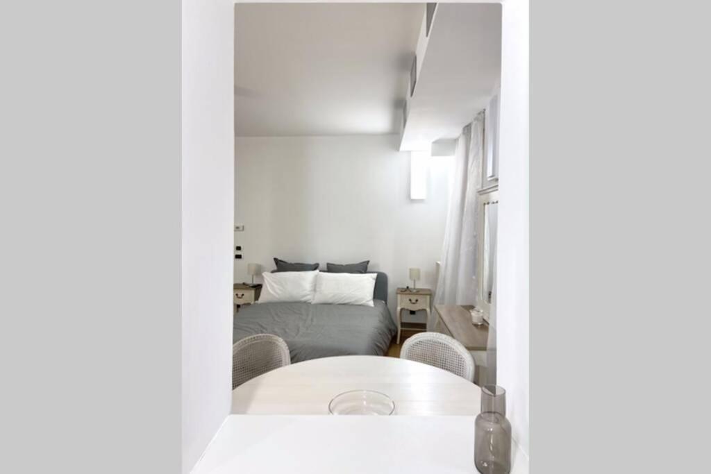 Boutique Apartment In Milano Center: Duomo Scala Exterior photo